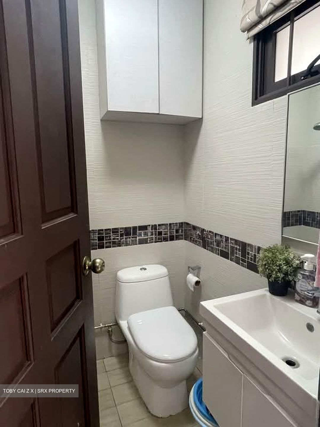 Parry Road (D19), Terrace #561139091